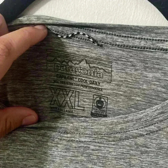 Men Patagonia shirt - Picture 7 of 7